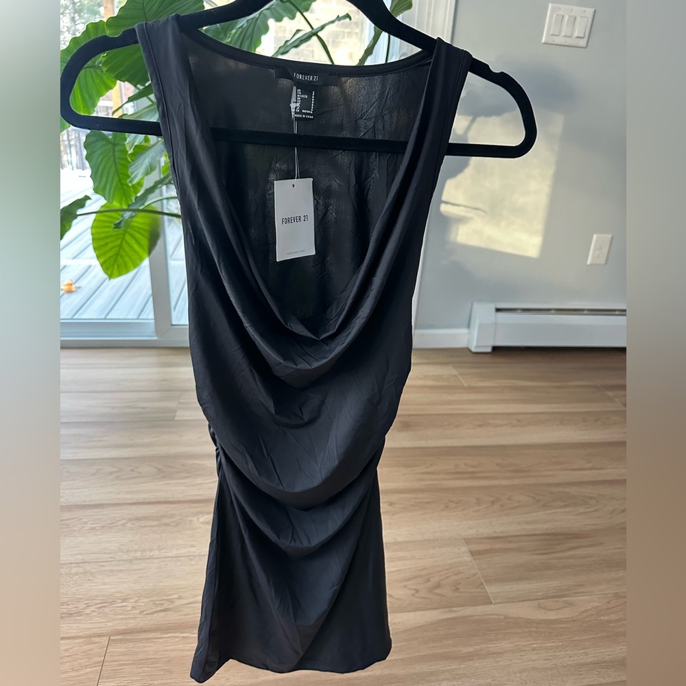 Forever 21 black cowl neck sleeveless Dress size S NWT